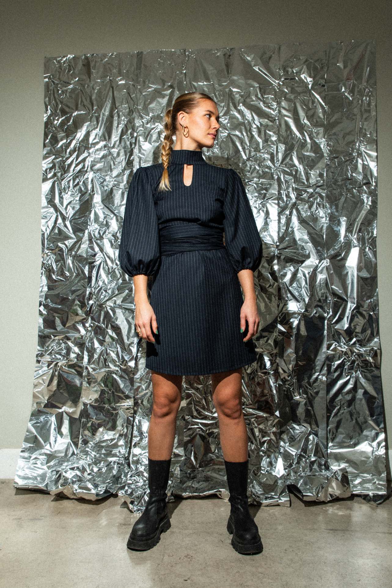 BACKLESS DRESS (PDF)