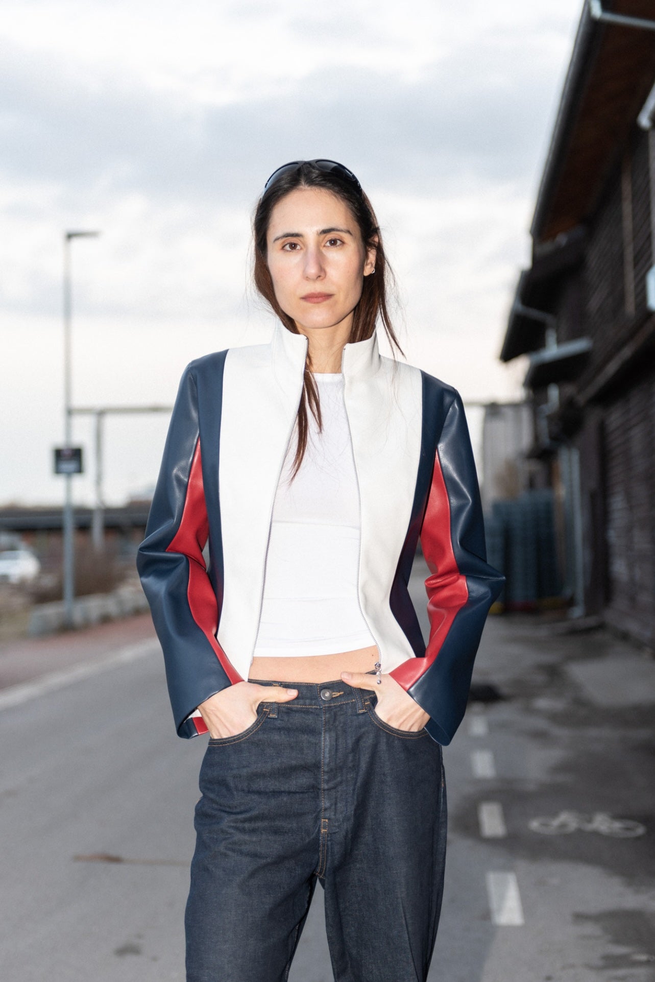 ZIP VEST X TWO PIECE SLEEVE (PDF)